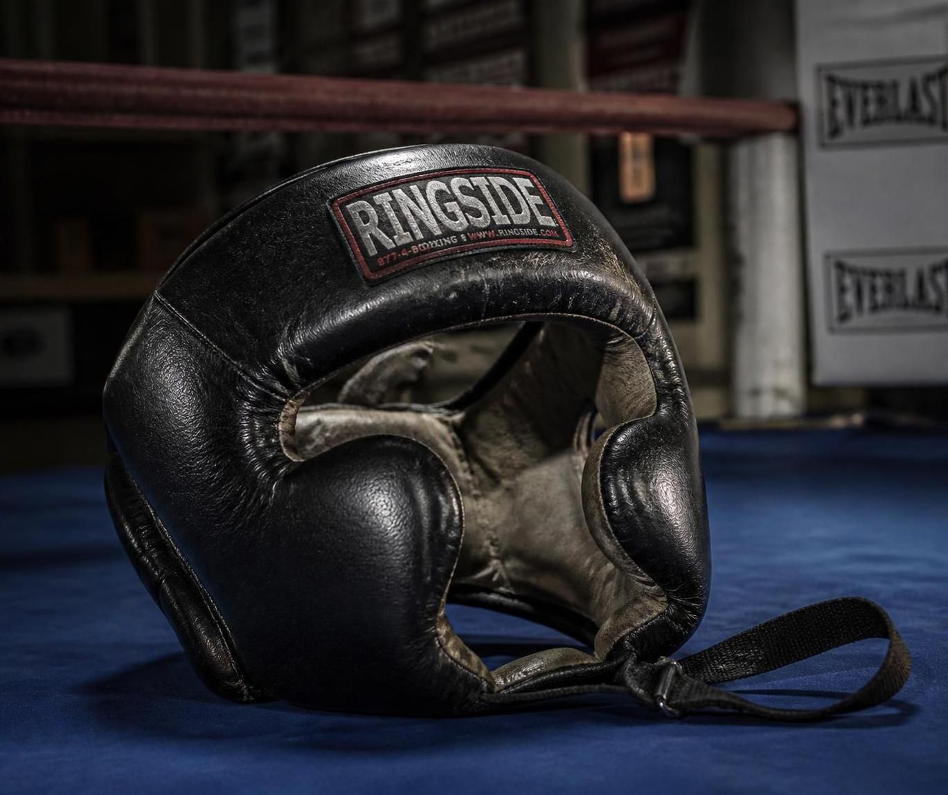 Coquille de boxe : pourquoi tu ne montes jamais sur le ring sans 2 découvrez pourquoi il est essentiel de toujours porter une coquille de boxe avant de monter sur le ring pour votre protection et performance.