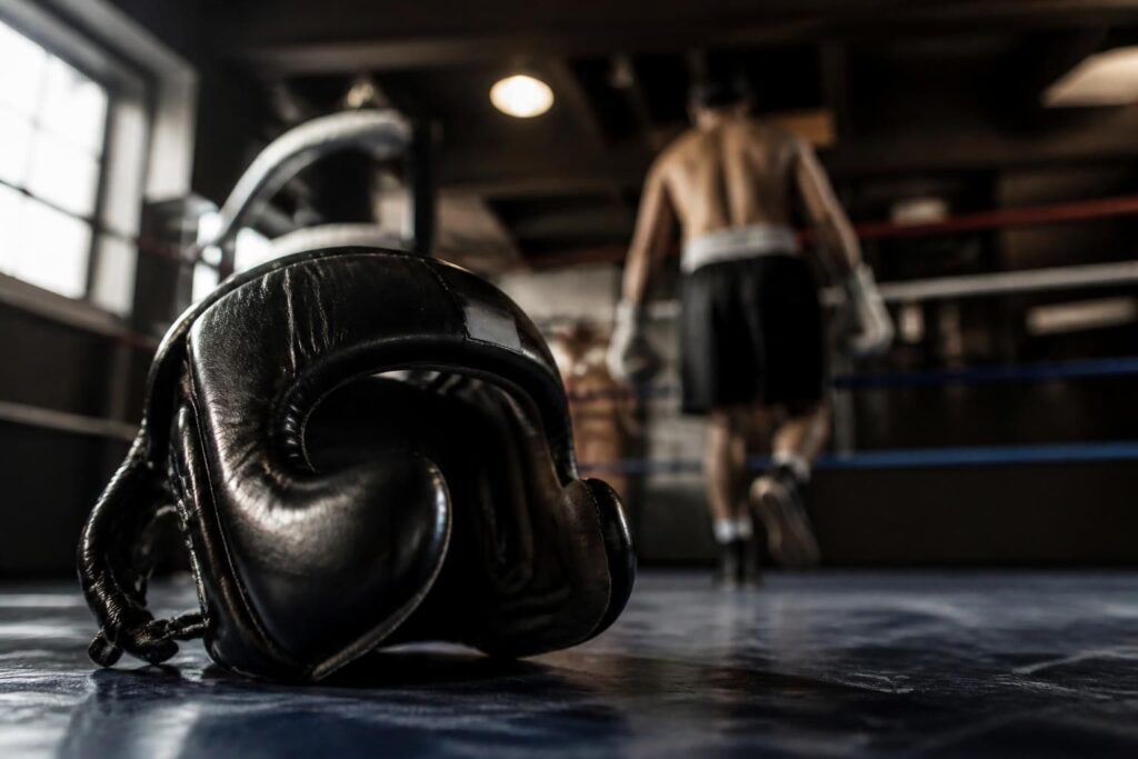 découvrez pourquoi la coquille de boxe est un équipement indispensable pour monter sur le ring en toute sécurité et protéger vos parties sensibles lors des combats.