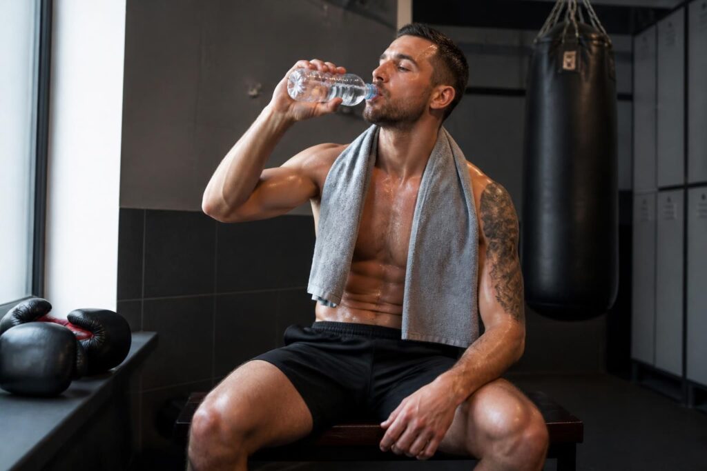 découvrez les méthodes efficaces pour récupérer rapidement après une intense séance de boxe et booster votre récupération sportive.